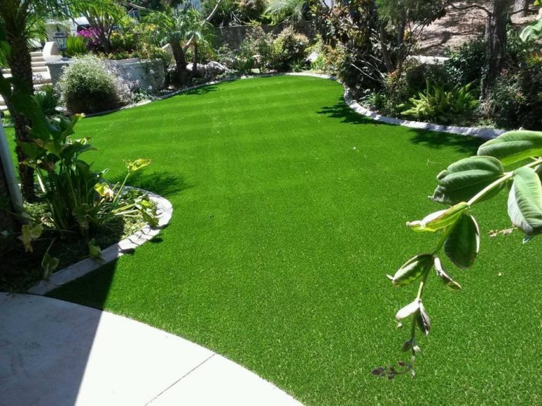 san-diego-playground-turf-artificial-grass-for-backyard-san-diego